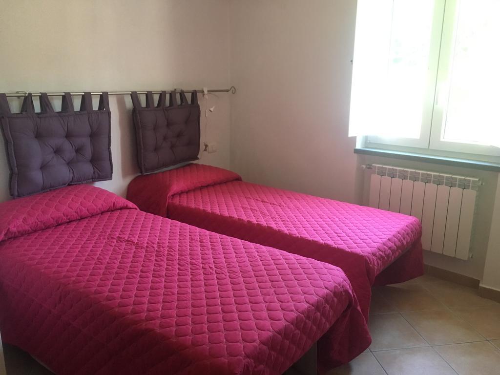 Villaggio Fiorito Casale Пиньоне Екстериор снимка